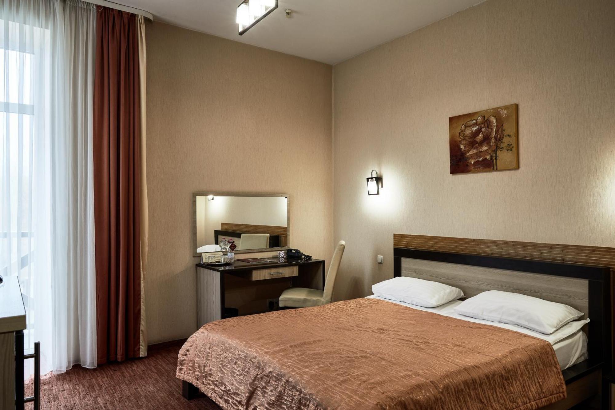 Optima Collection Park Hotel イヴァーノ＝フランキーウシク 部屋 写真